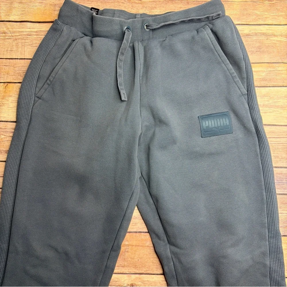 Puma Men's Dark Gray Fleece Joggers with Side Rib Panels - Picture 1 of 7